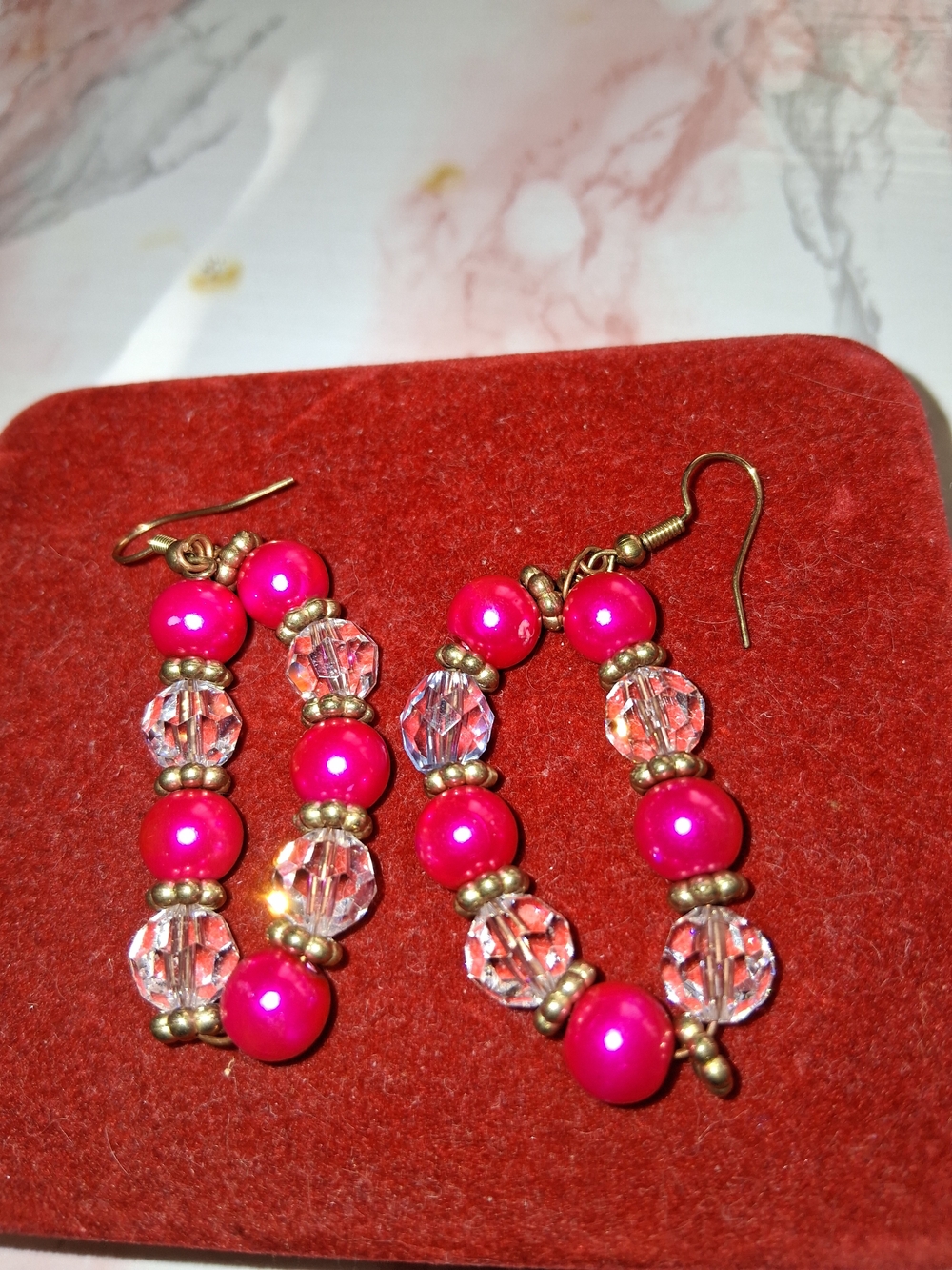 Source Unknown Bright Pink Beaded Dangle Earrings with Clear Faceted Beads